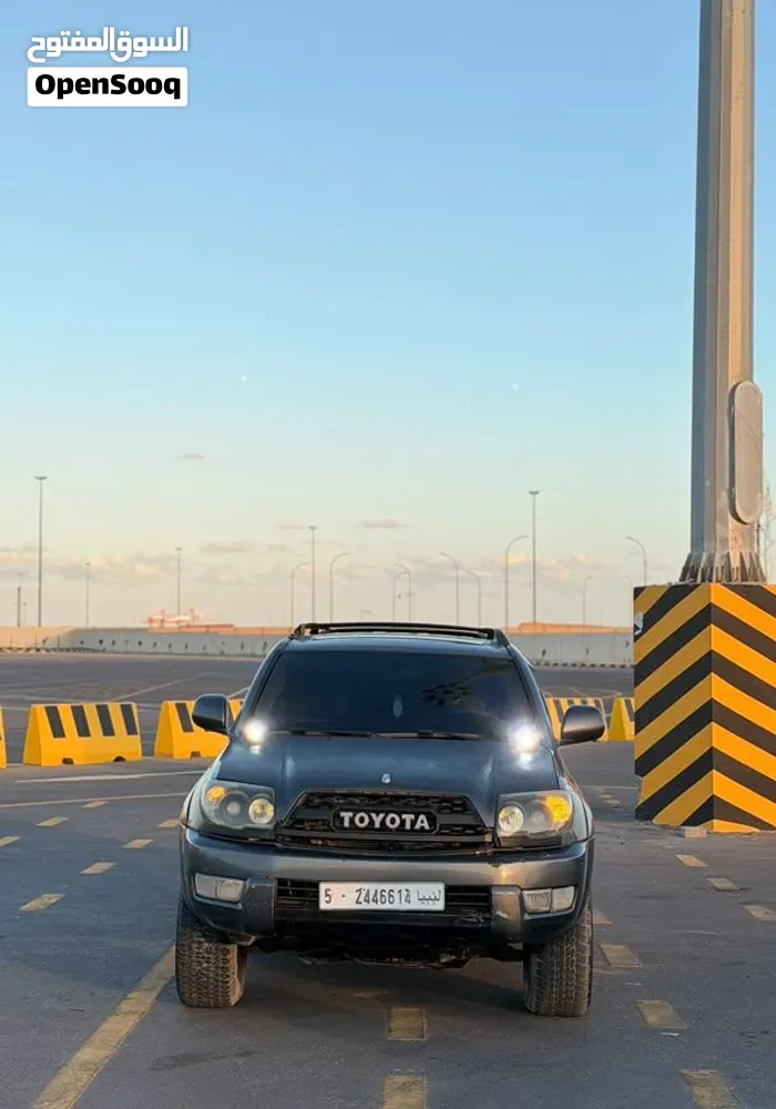 Toyota 4 Runner 2005 photo 2