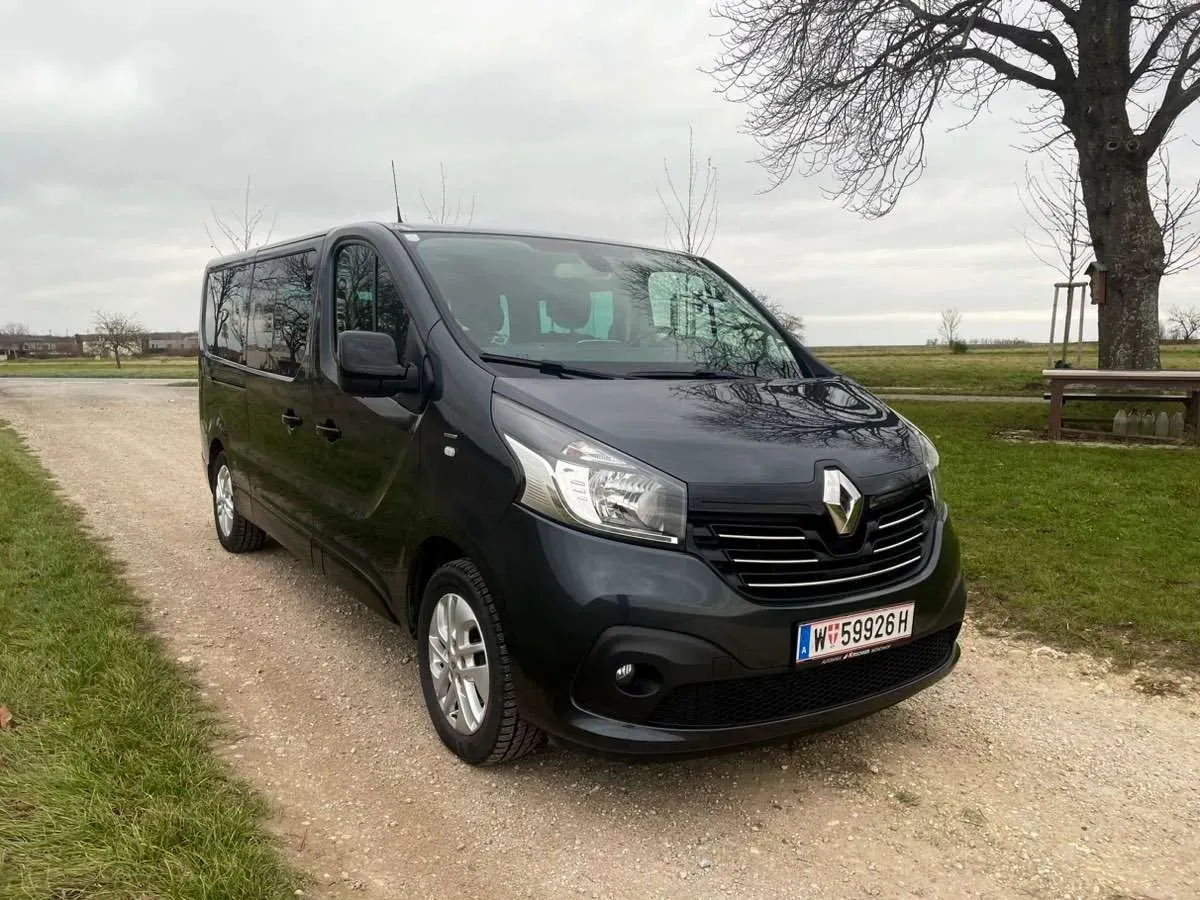Renault Trafic 2018 photo 3