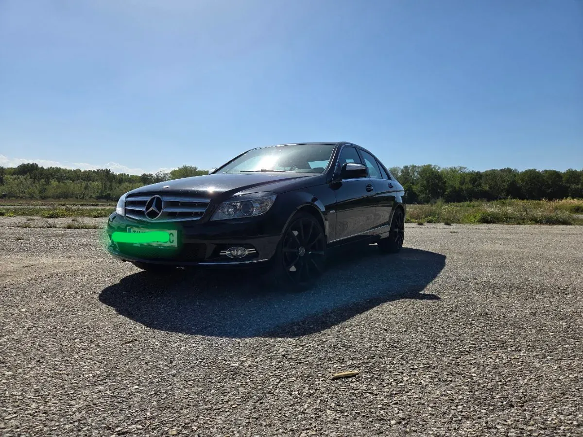 Mercedes-Benz C-Class 2007 photo 3