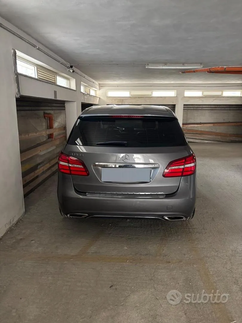 Mercedes-Benz B-Class 2017 photo 3