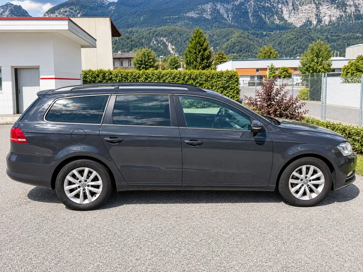 Volkswagen Passat 2014 photo 2