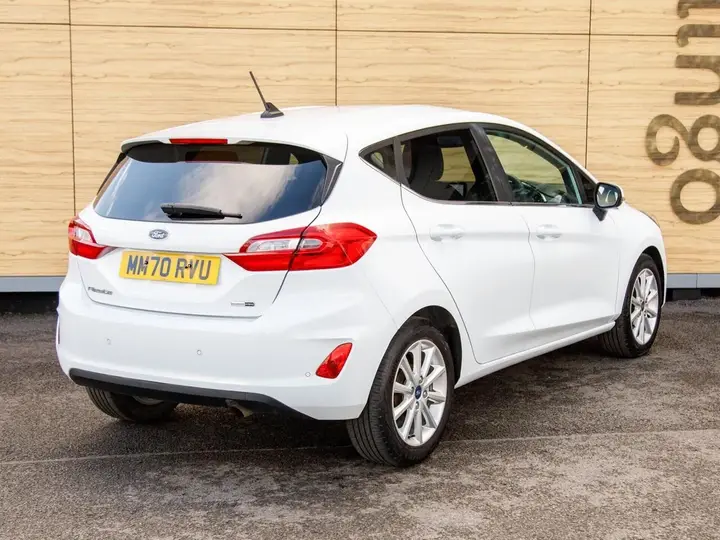 Ford Fiesta 2021 photo 2