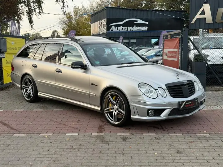 Mercedes-Benz E63 Amg
