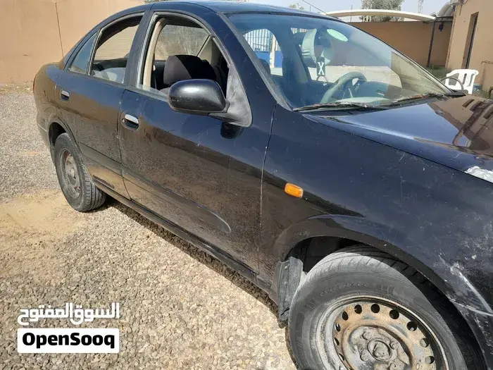 Nissan Sunny 2008 photo 2