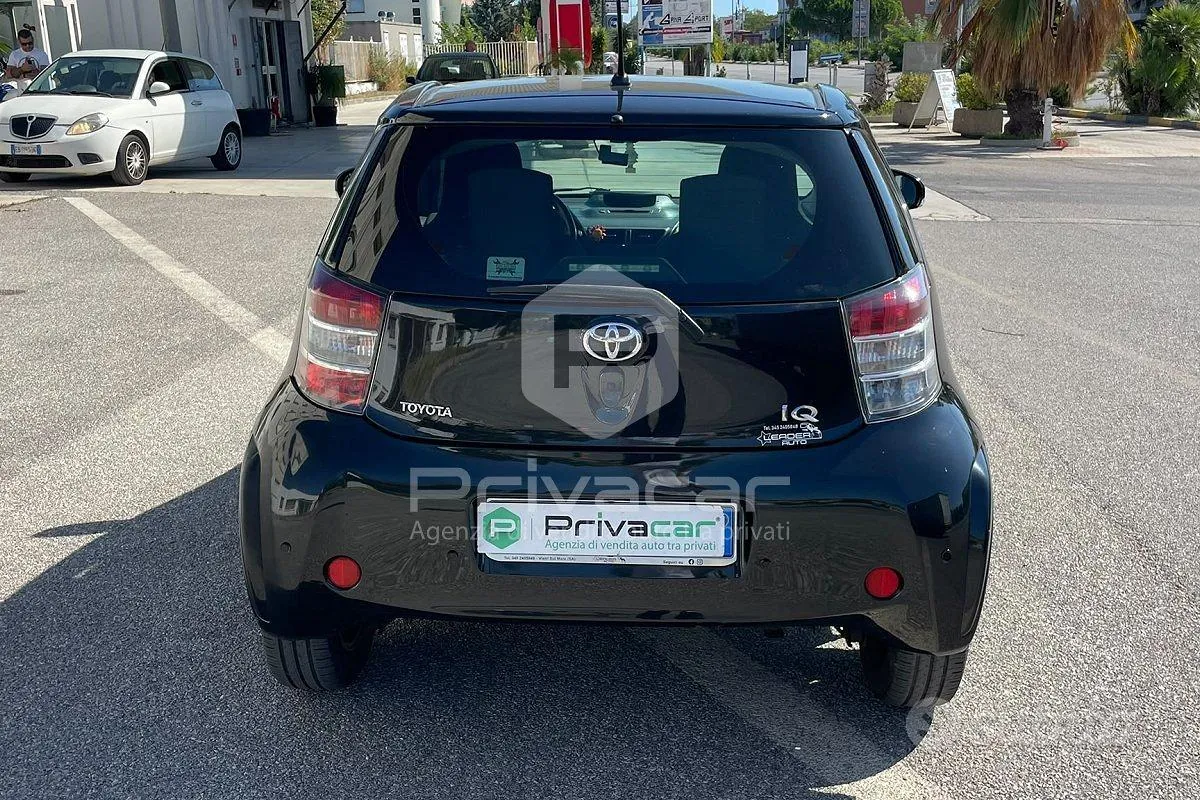 Toyota Iq 2009 photo 5