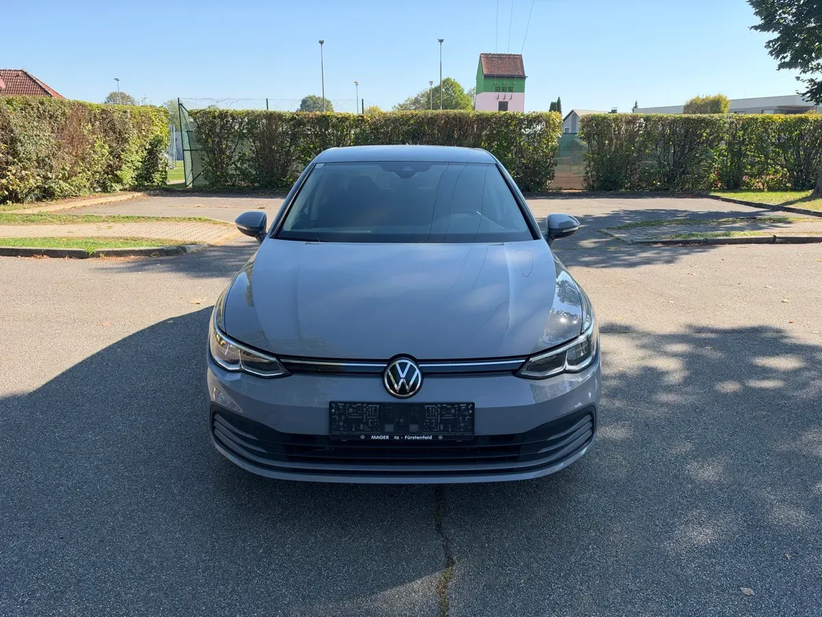 Volkswagen Golf 2021 photo 2