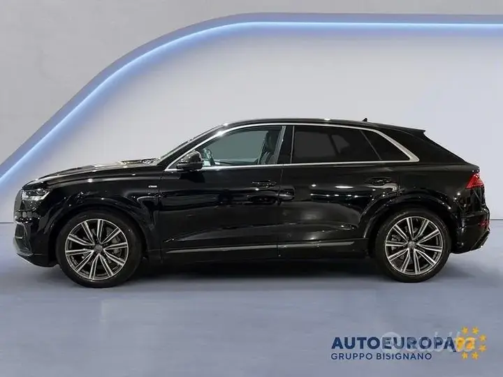 Audi Q8 2020 photo 4
