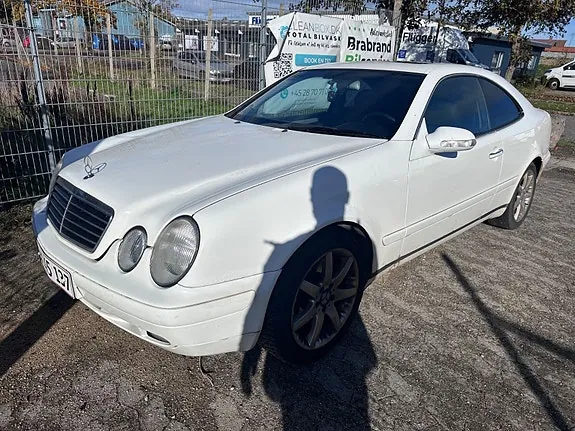 Mercedes-Benz Clk320