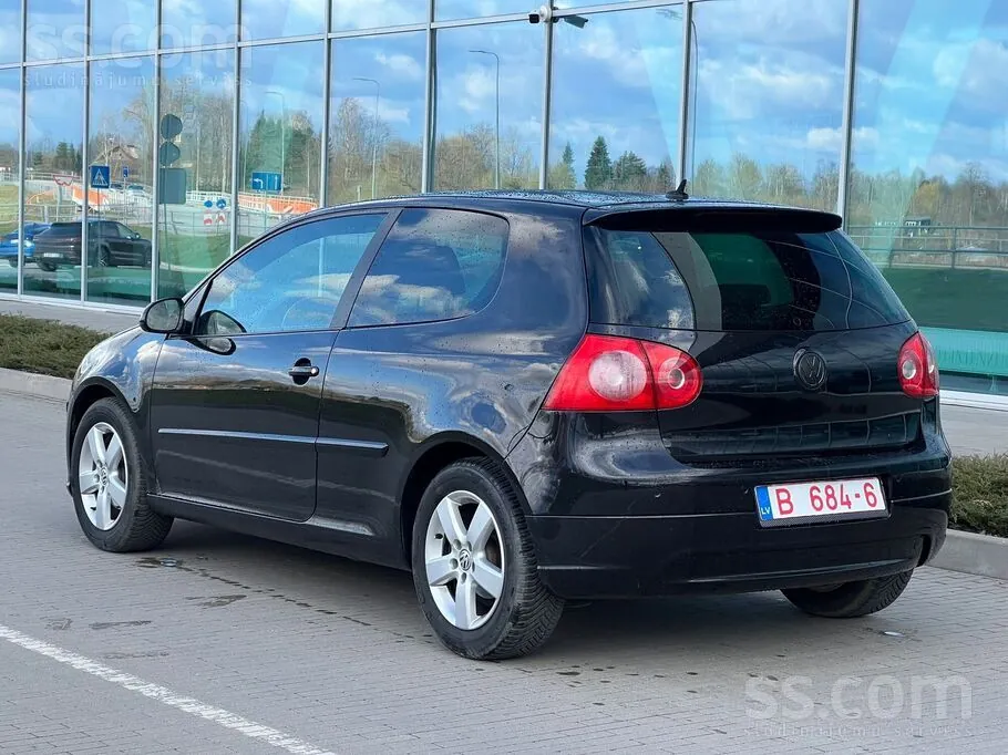 Volkswagen Golf 2009 photo 4