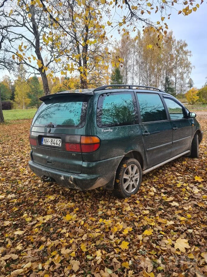 Volkswagen Sharan 1999 photo 3