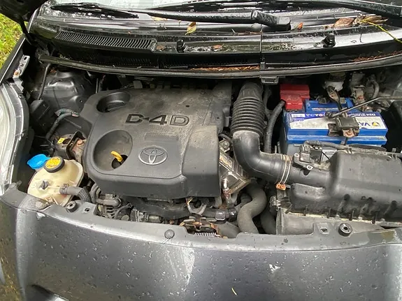 Toyota Yaris 2011 photo 3
