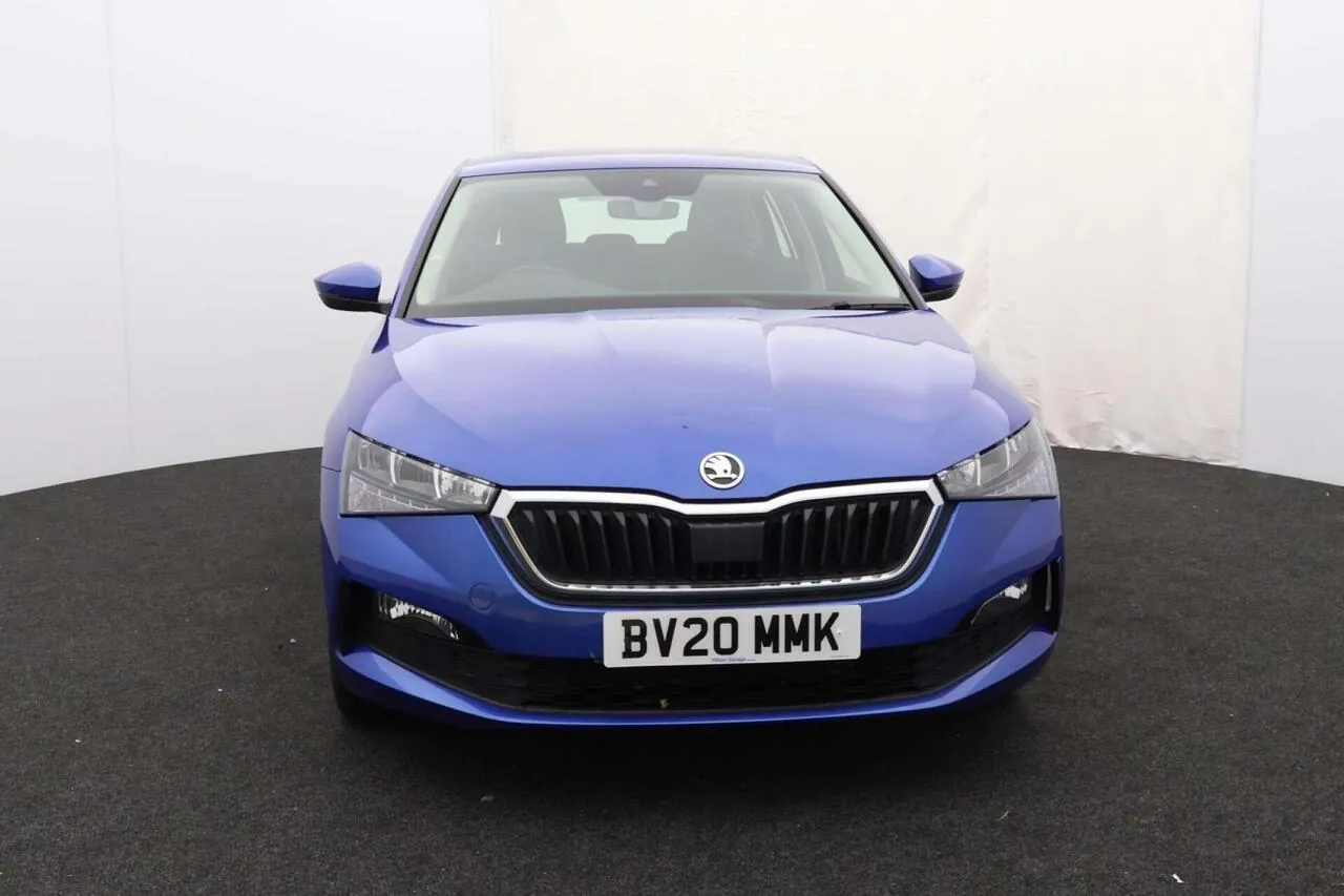 Skoda Scala 2020 photo 2