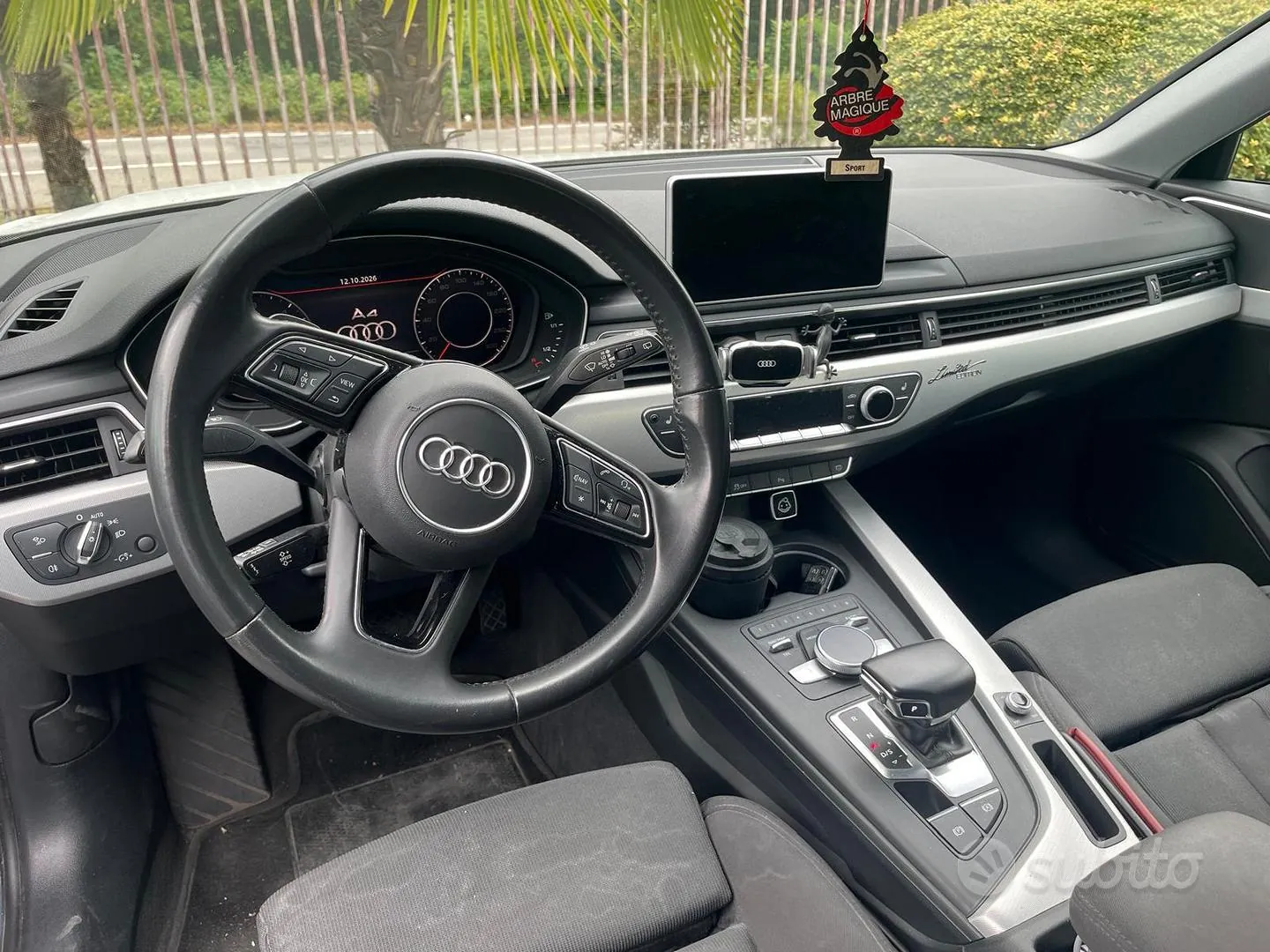 Audi A4 Avant 2018 photo 2