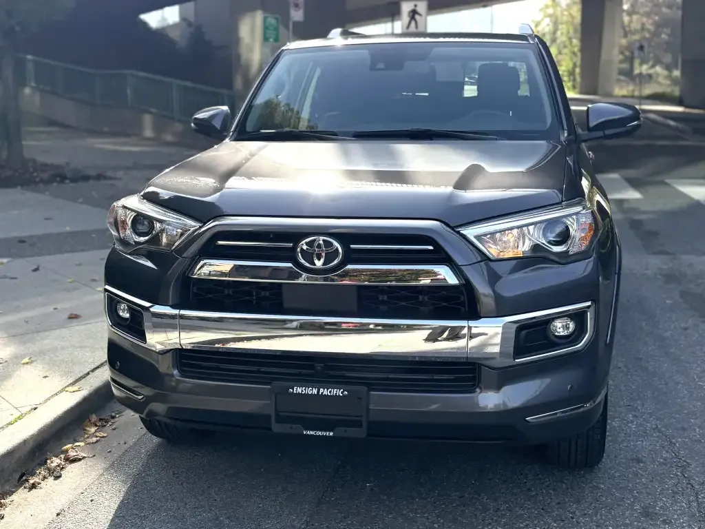 Toyota 4Runner 2023 photo 4