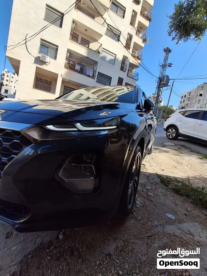 Hyundai Santa Fe 2018 photo 4