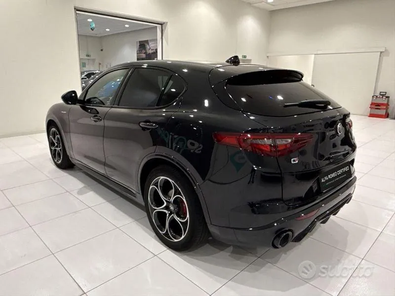 Alfa Romeo Stelvio 2023 photo 3