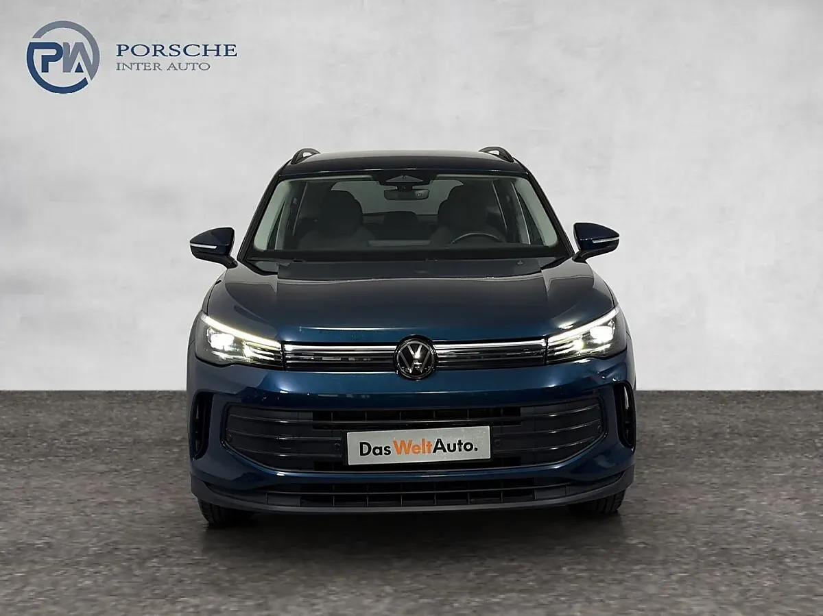 Volkswagen Tiguan 2024 photo 2