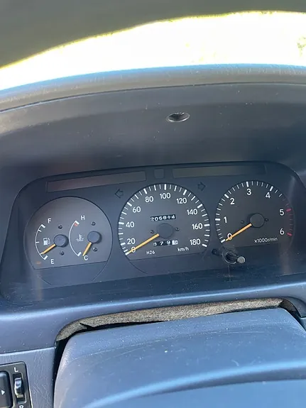 Toyota Hiace 1998 photo 5