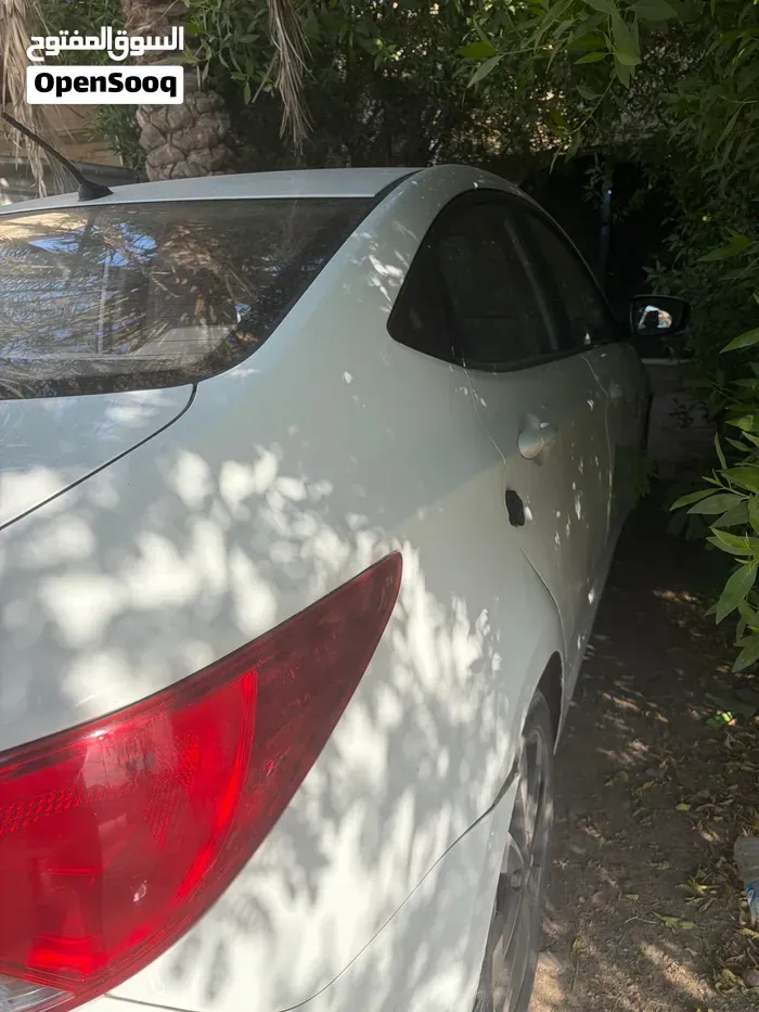 Hyundai Accent 2016 photo 4