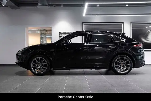 Porsche Cayenne 2021 photo 2