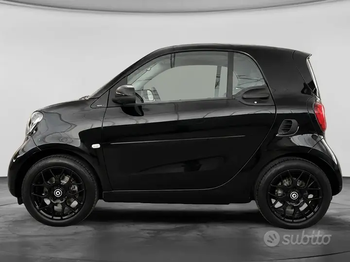 Smart Fortwo 2017 photo 2