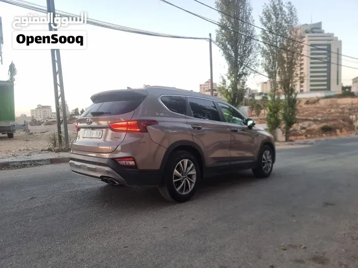Hyundai Santa Fe 2020 photo 3