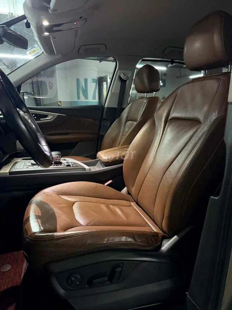 Audi Q7 2016 photo 4
