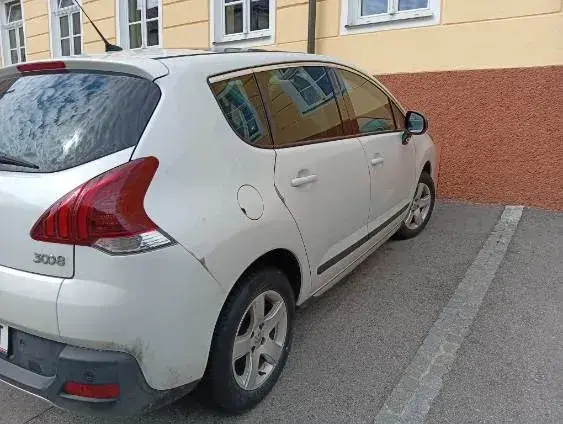 Peugeot 3008 2016 photo 2