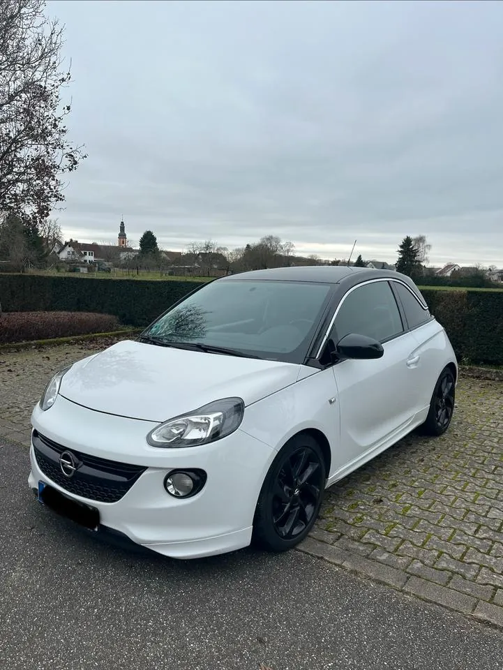 Opel Adam