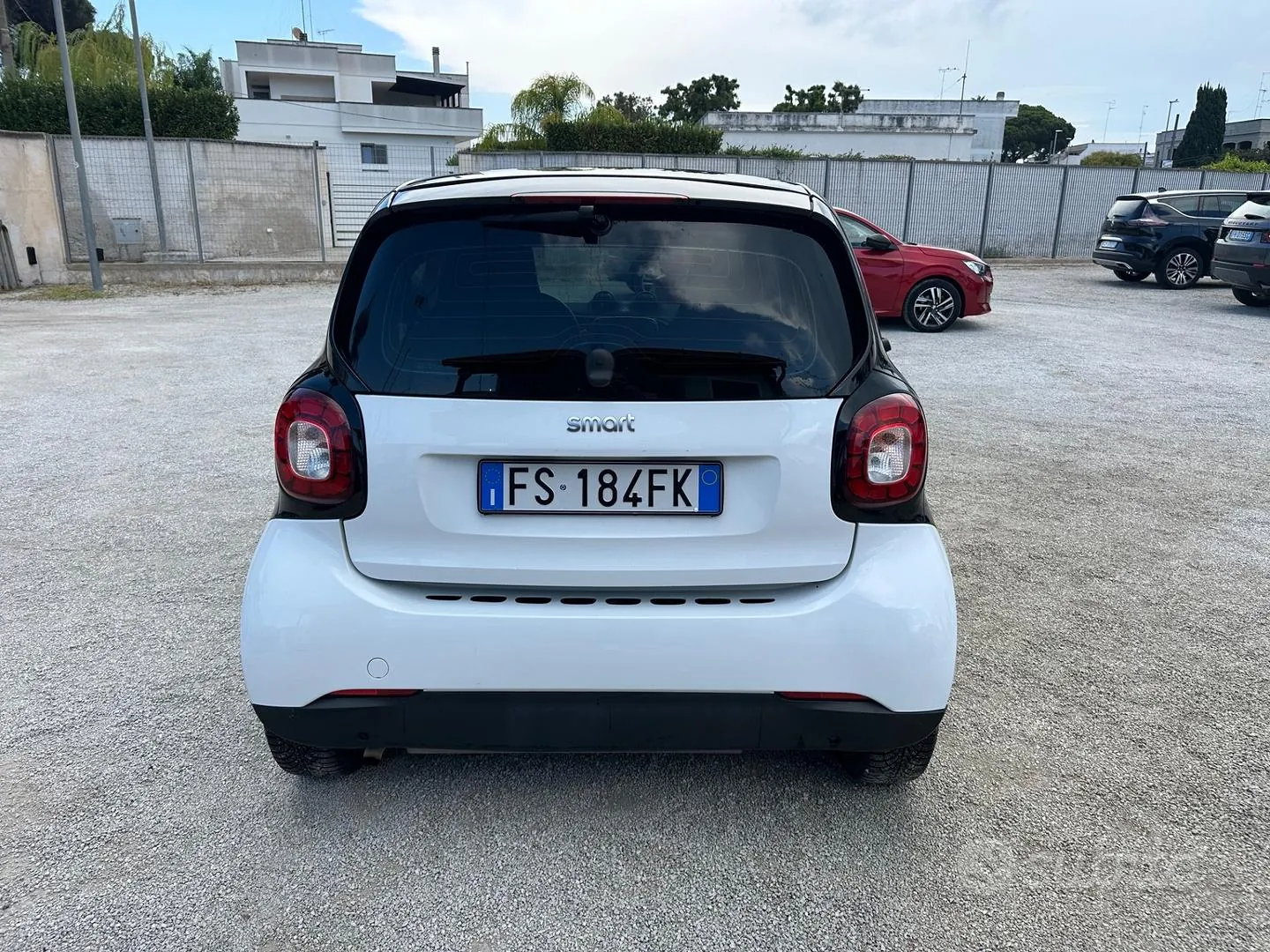 Smart Fortwo 2017 photo 2