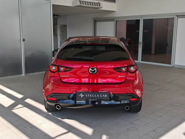 Mazda 3 2022 photo 4