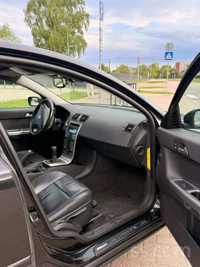 Volvo S40 2005 photo 4