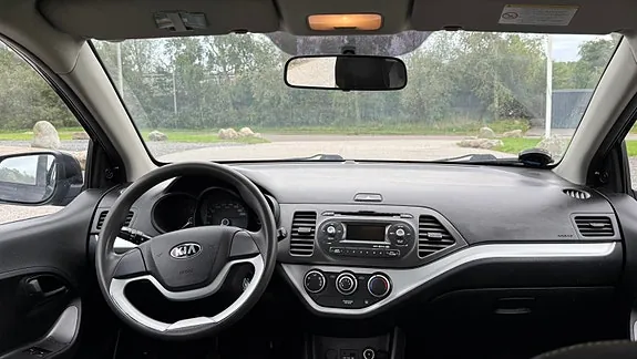 Kia Picanto 2013 photo 3