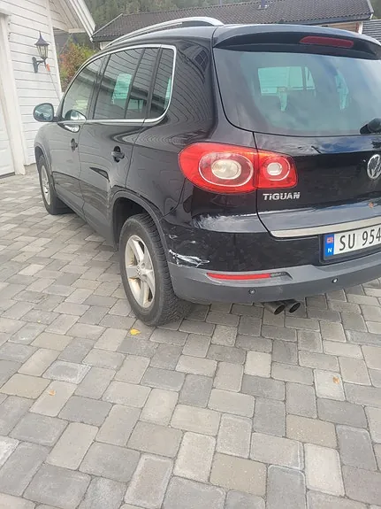 Volkswagen Tiguan 2011 photo 2
