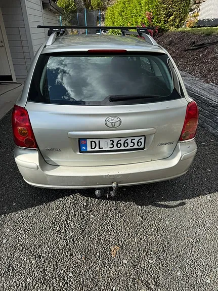 Toyota Avensis 2006 photo 5