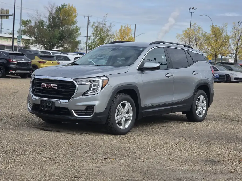 GMC Terrain 2024 photo 2
