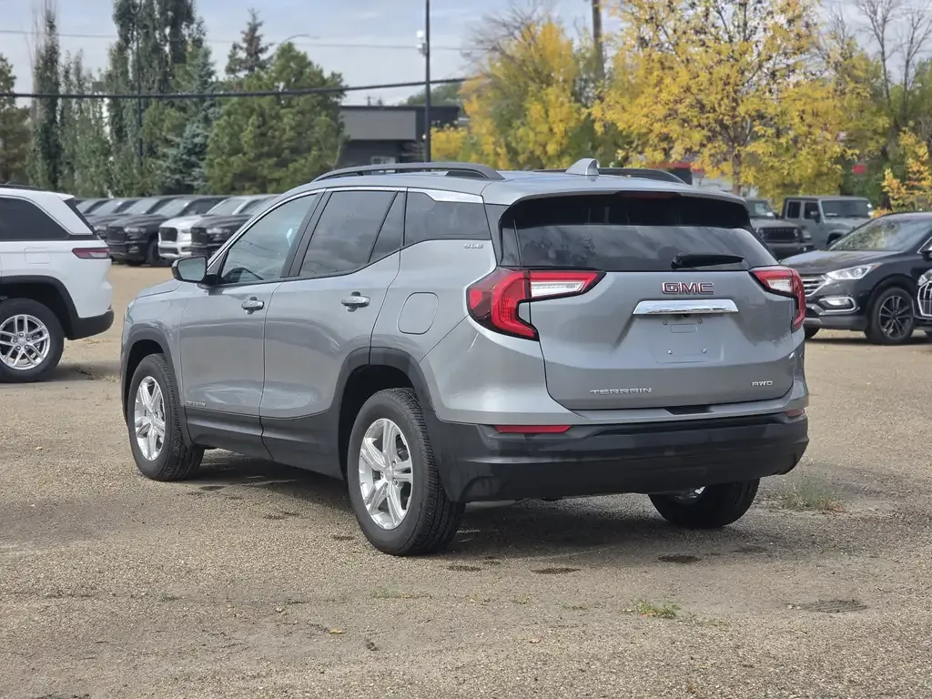 GMC Terrain 2024 photo 4