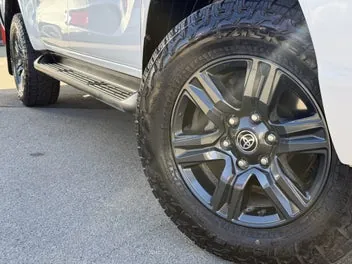 Toyota Hilux 2023 photo 4