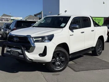 Toyota Hilux 2023 photo 5