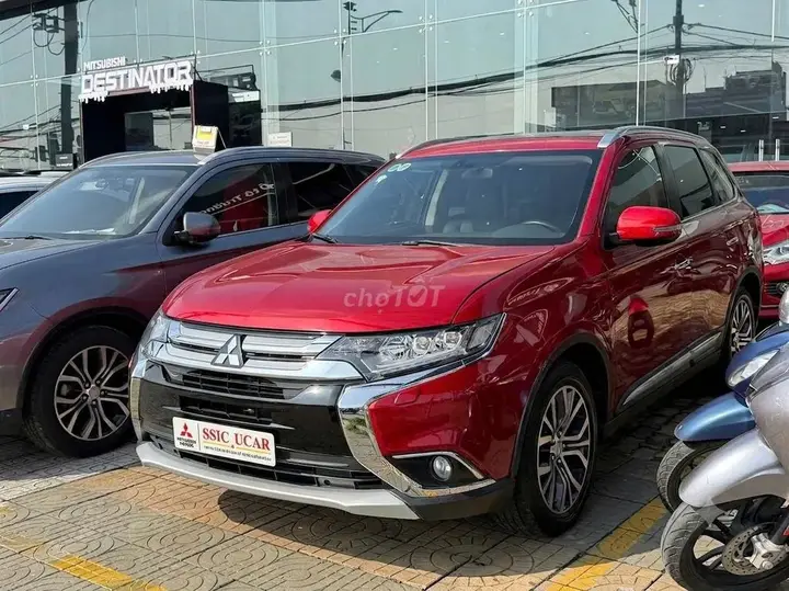 Mitsubishi Outlander 2018 photo 3