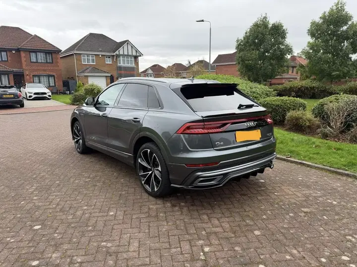 Audi Q8 2019 photo 4