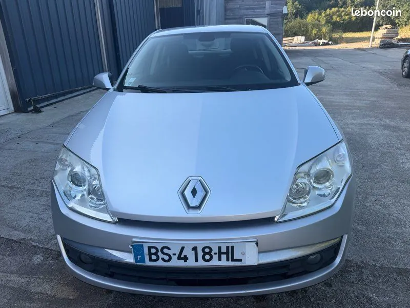 Renault Laguna 2008 photo 5