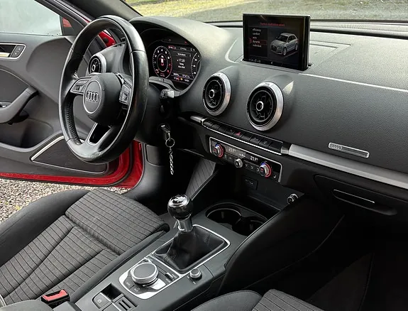 Audi A3 2017 photo 4