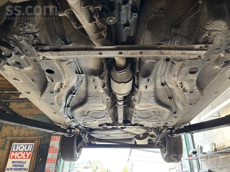 Audi A6 1995 photo 4