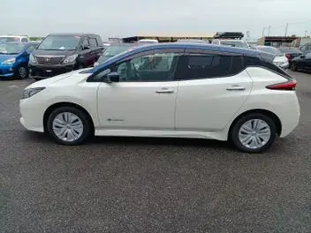 Nissan Leaf 2018 photo 4