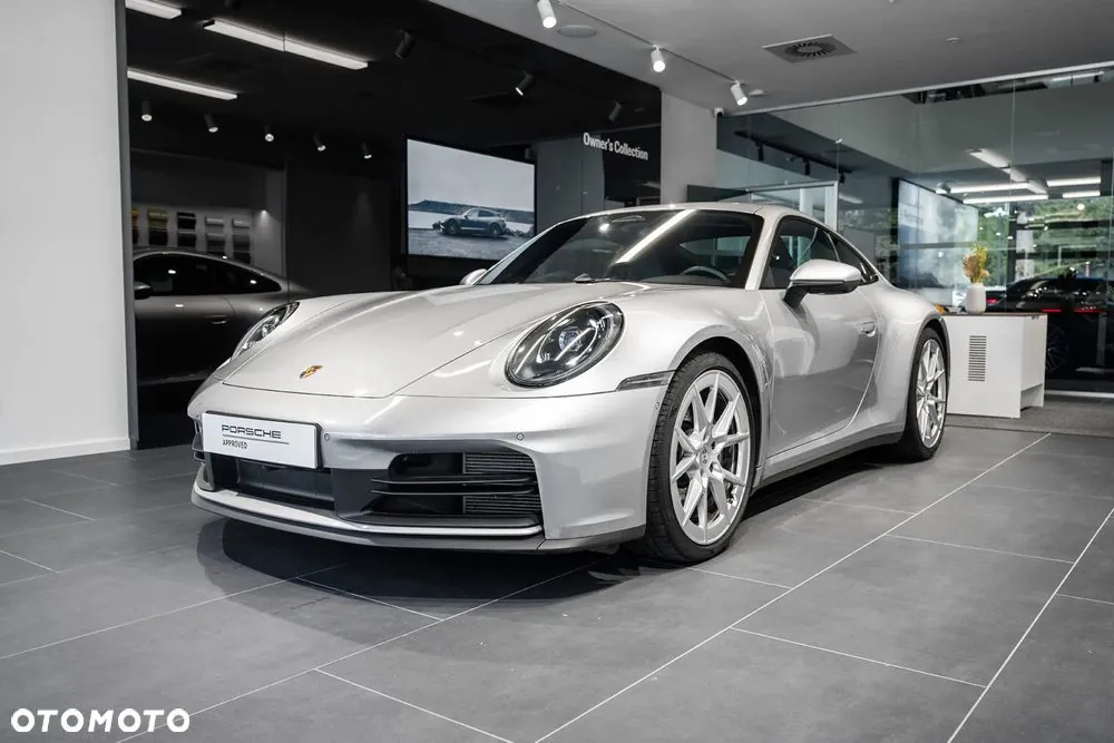 Porsche 911 Carrera