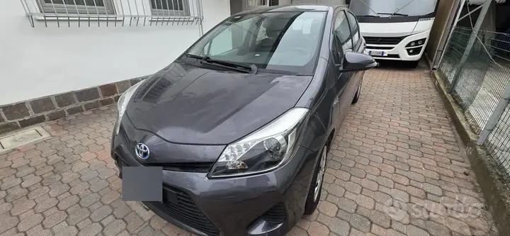 Toyota Yaris 2014 photo 4