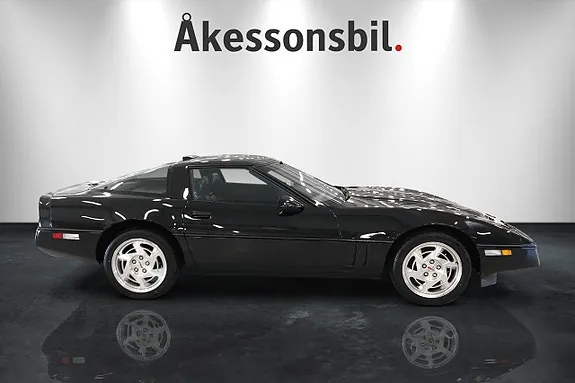 Chevrolet Corvette 1990 photo 4