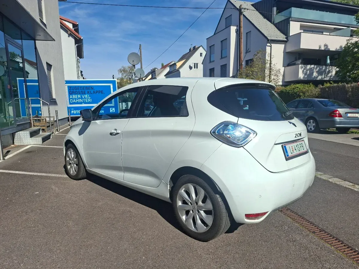 Renault Zoe 2013 photo 2