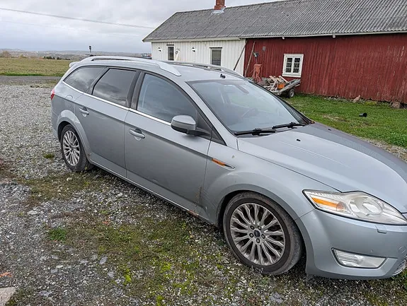 Ford Mondeo 2010 photo 4